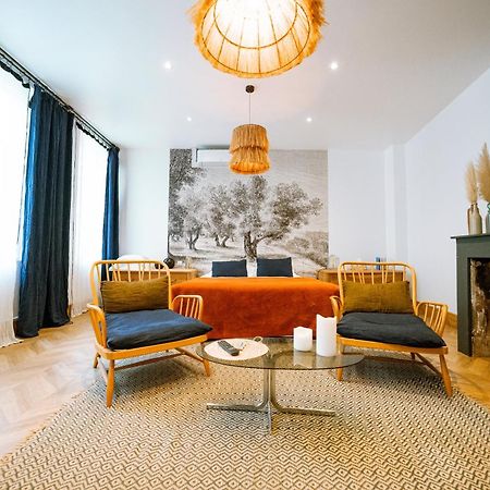 Maison Gaspard - Suites Et Appartements De Charme A Сомюр Екстериор снимка