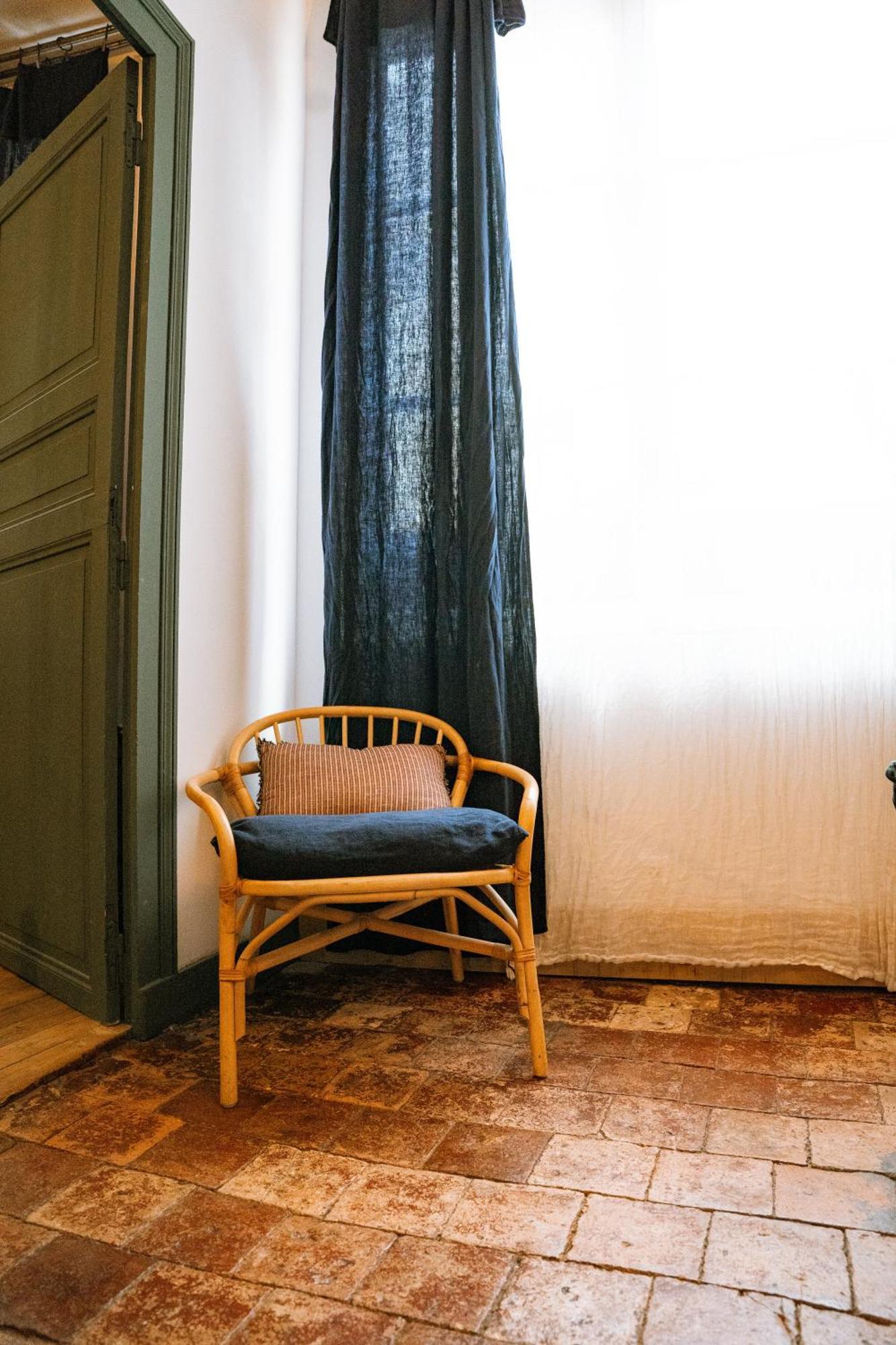 Maison Gaspard - Suites Et Appartements De Charme A Сомюр Екстериор снимка