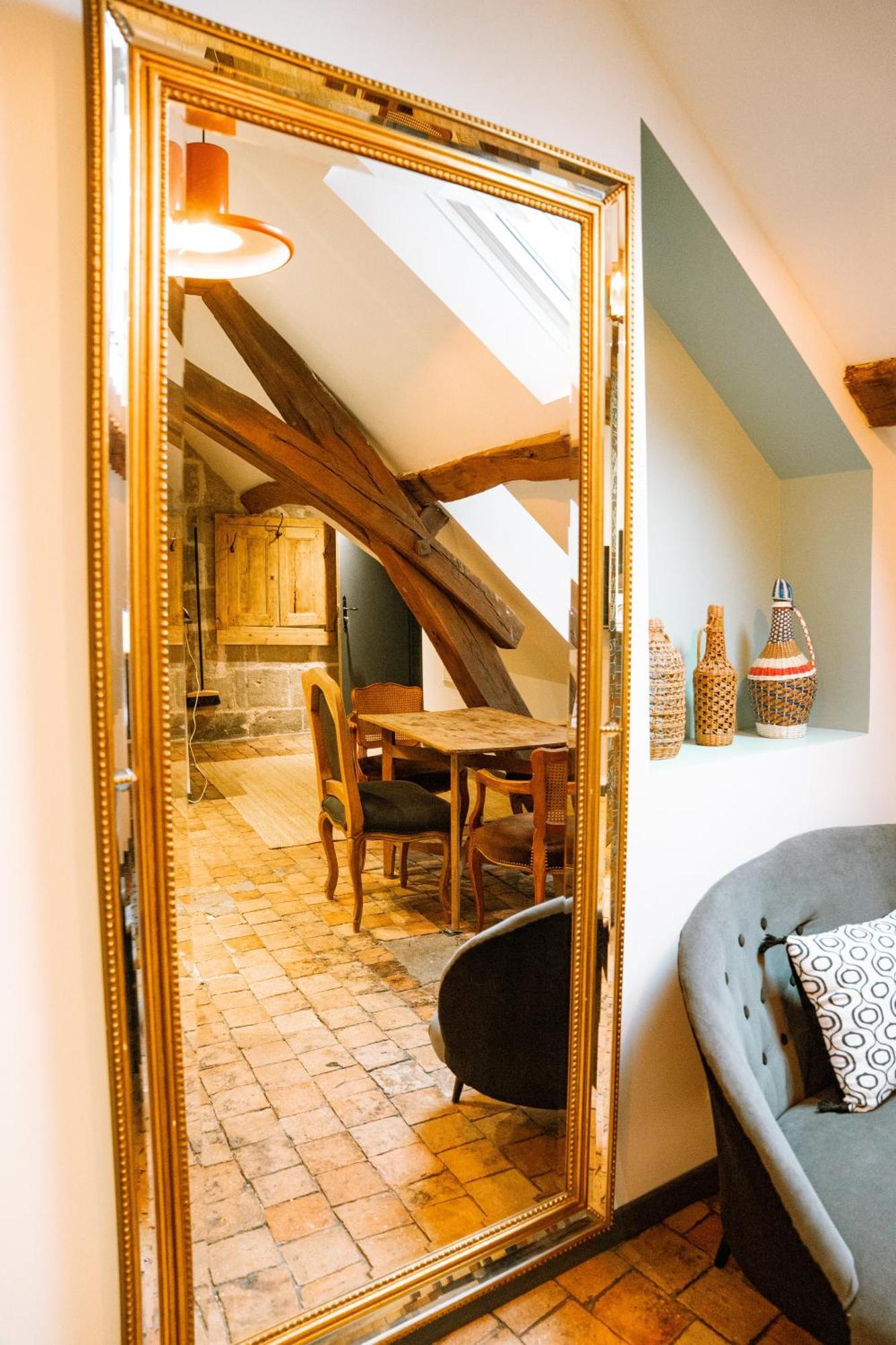 Maison Gaspard - Suites Et Appartements De Charme A Сомюр Екстериор снимка