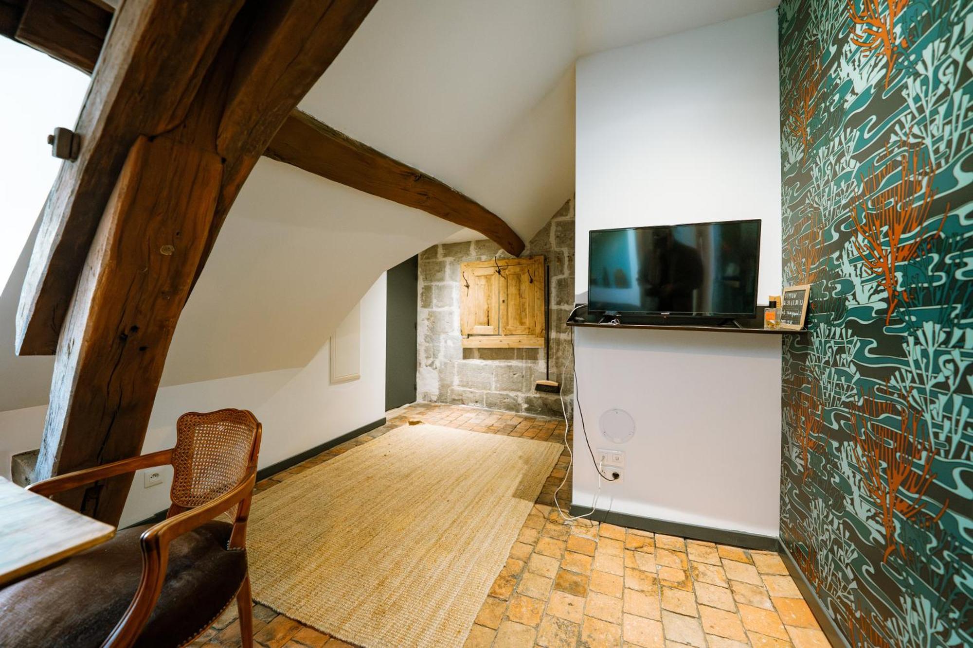 Maison Gaspard - Suites Et Appartements De Charme A Сомюр Екстериор снимка